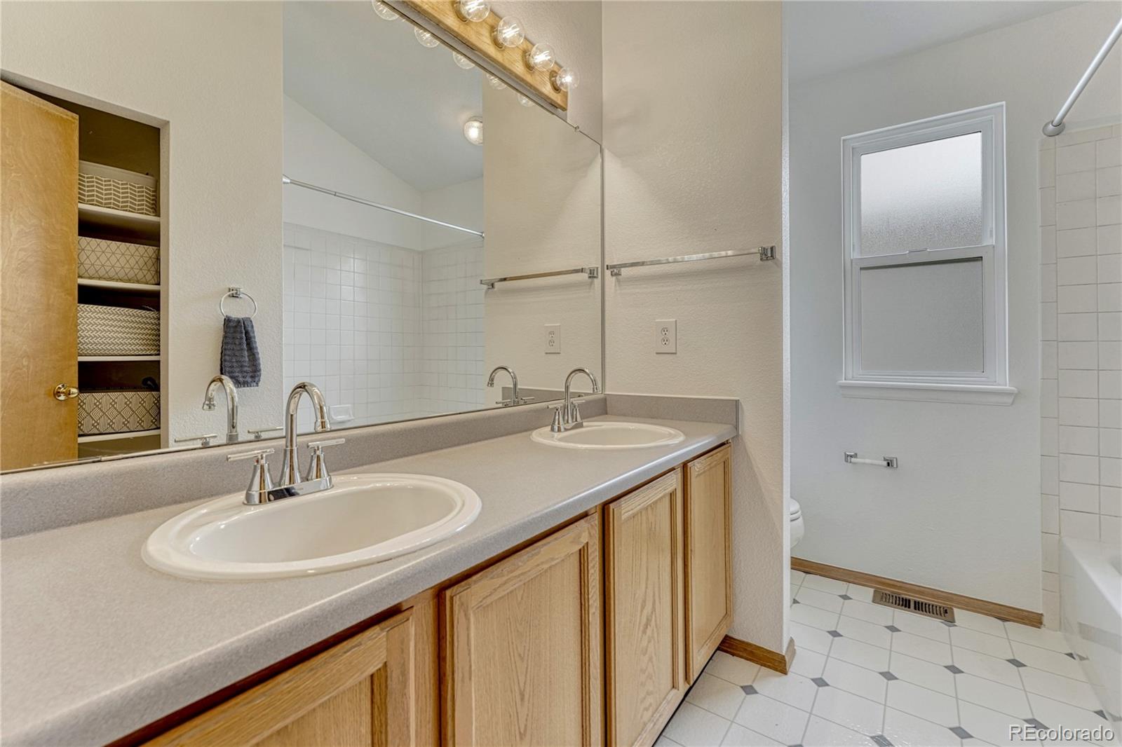 MLS Image #28 for 6170 s summer ridge way,castle rock, Colorado