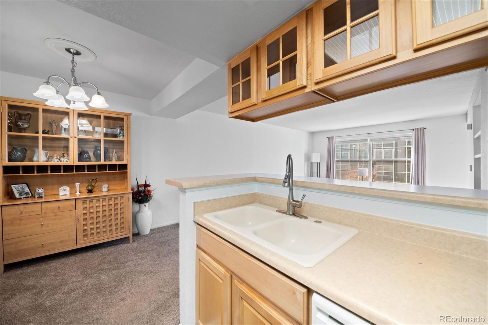MLS Image #11 for 9242 e arbor circle b,englewood, Colorado