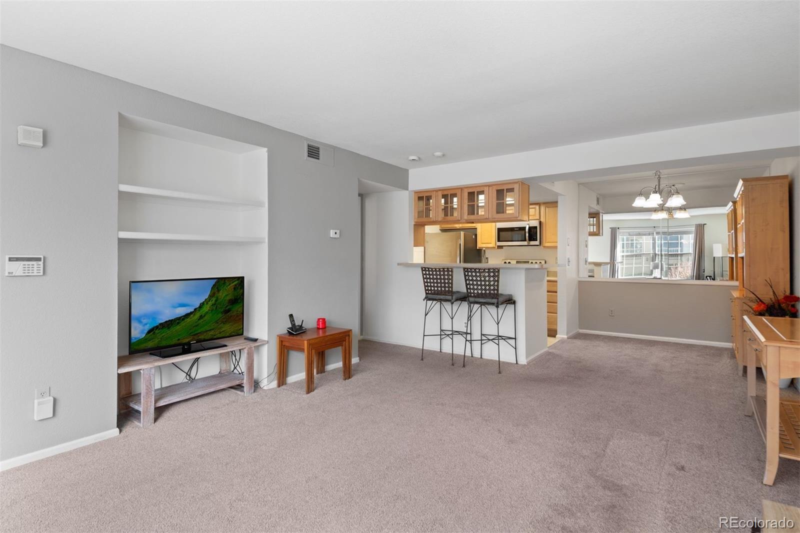 MLS Image #14 for 9242 e arbor circle b,englewood, Colorado