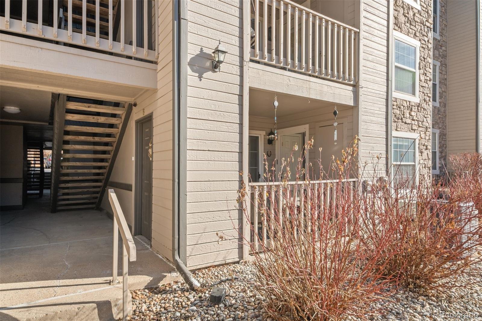 MLS Image #2 for 9242 e arbor circle b,englewood, Colorado