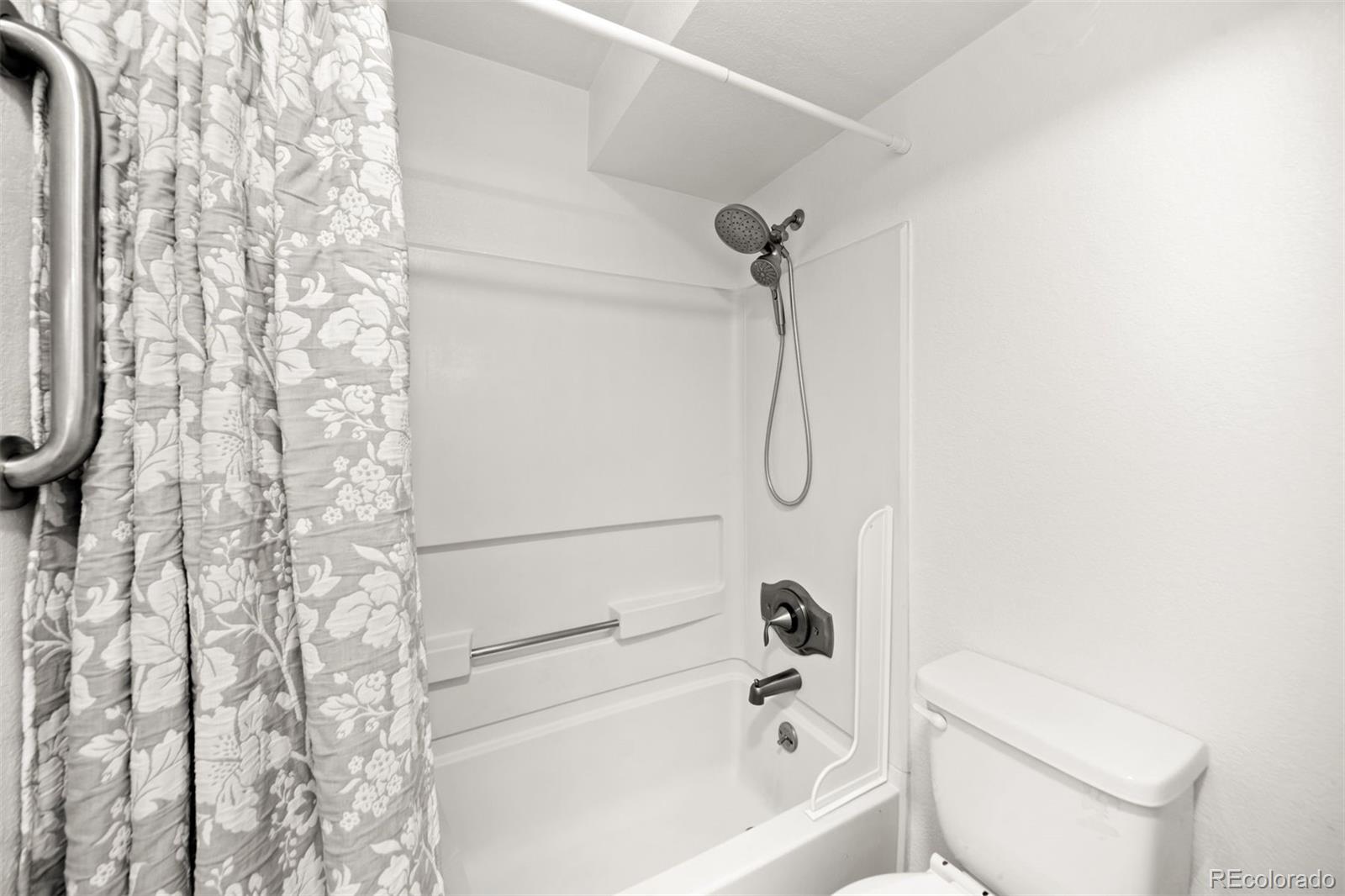 MLS Image #21 for 9242 e arbor circle b,englewood, Colorado