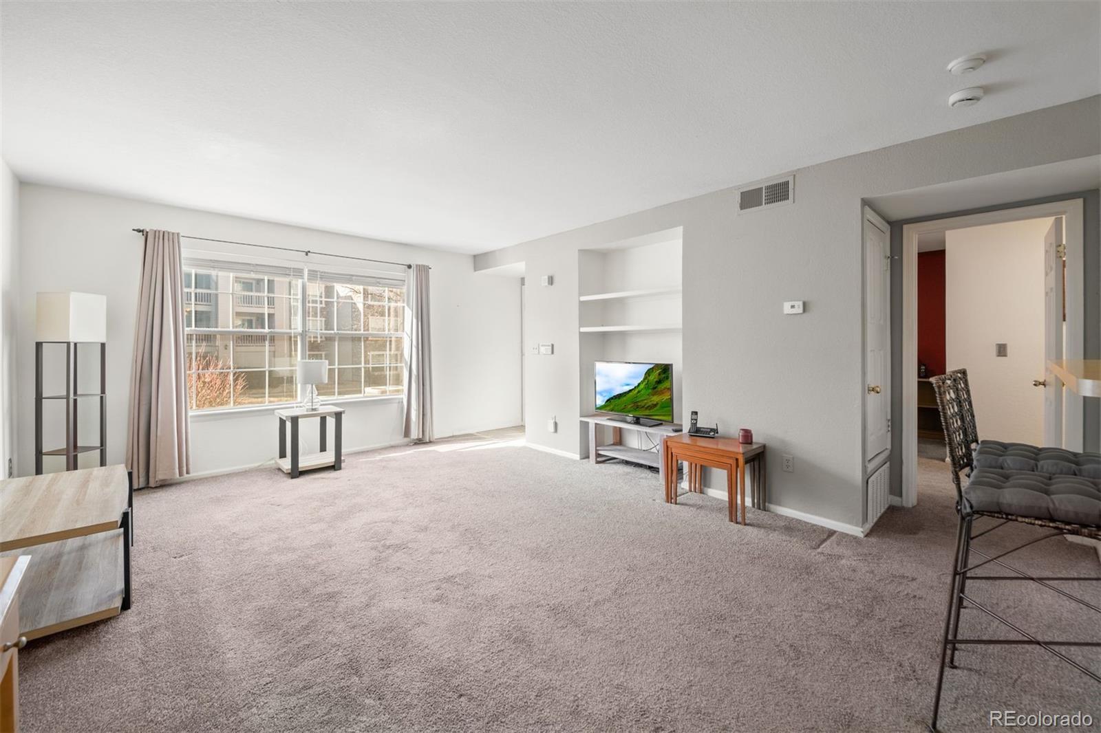 MLS Image #3 for 9242 e arbor circle b,englewood, Colorado