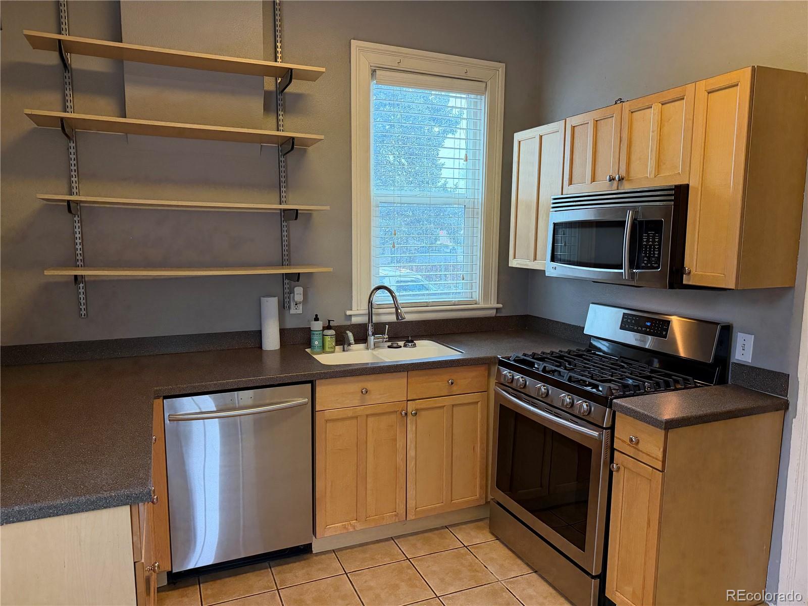 MLS Image #7 for 145 n cherokee street street,denver, Colorado