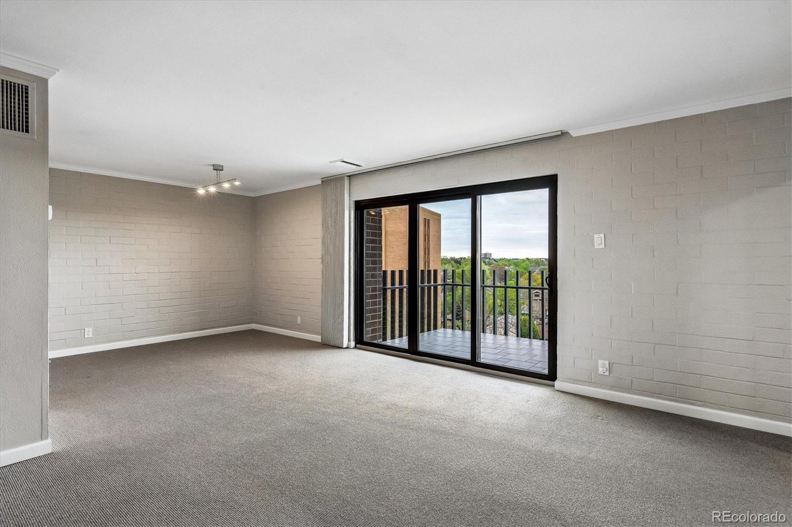 MLS Image #4 for 460 s marion parkway 1001,denver, Colorado