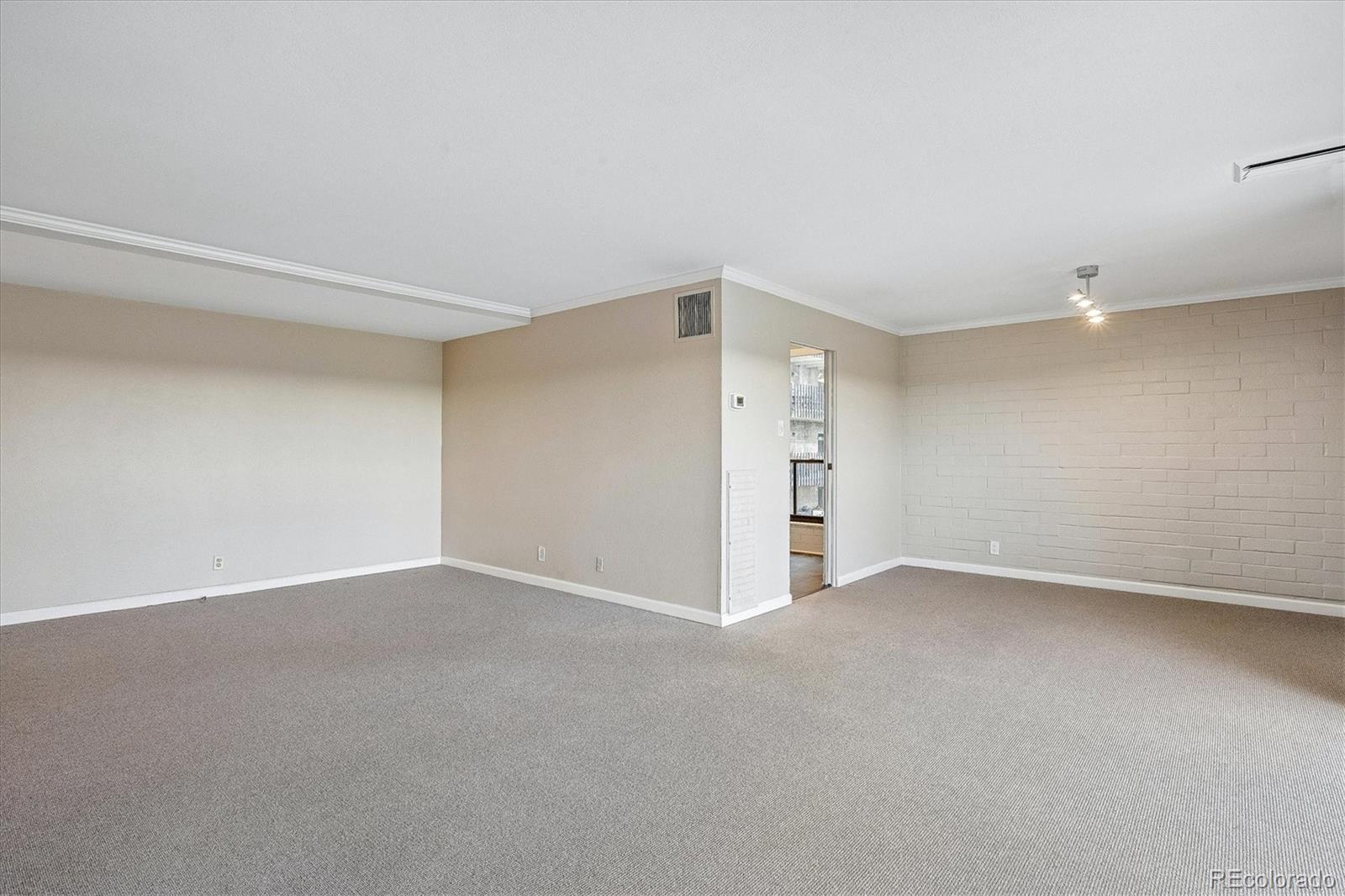 MLS Image #5 for 460 s marion parkway 1001,denver, Colorado