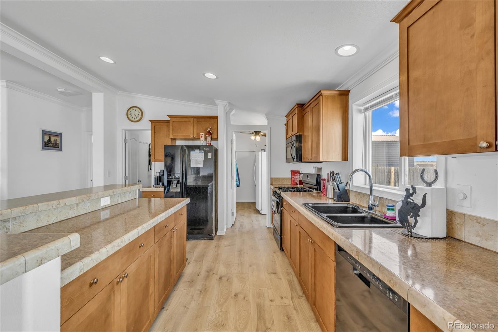 MLS Image #5 for 336  lilac circle,lochbuie, Colorado