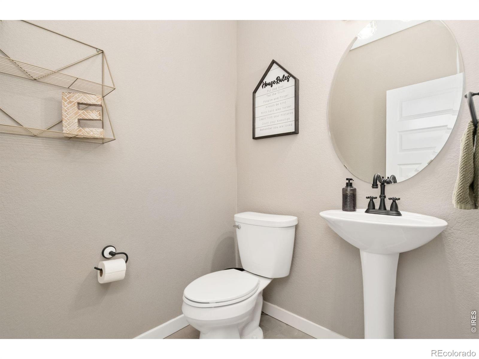 MLS Image #8 for 8713  15th st rd,greeley, Colorado