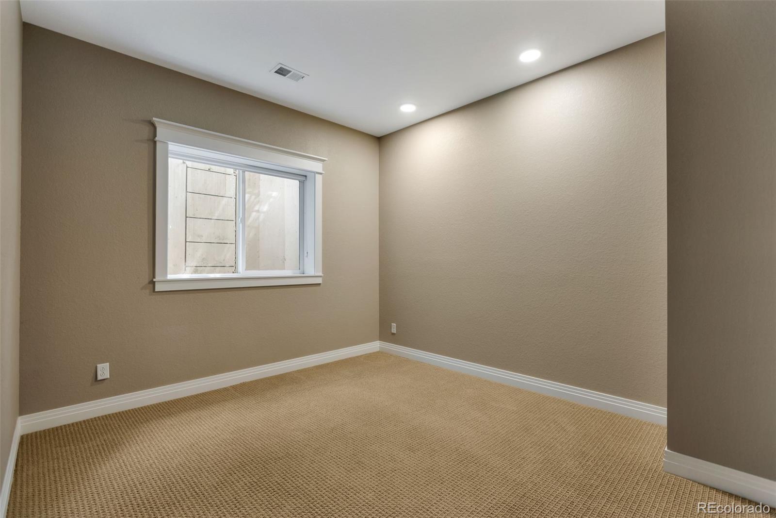 MLS Image #24 for 90  niagara street,denver, Colorado