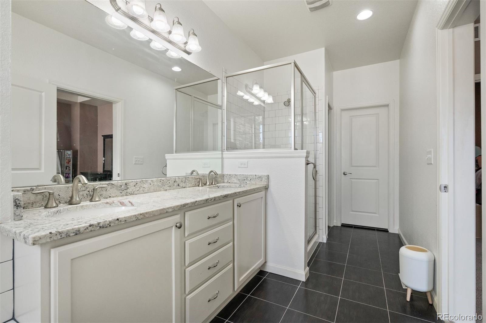 MLS Image #11 for 9077 e phillips lane,centennial, Colorado