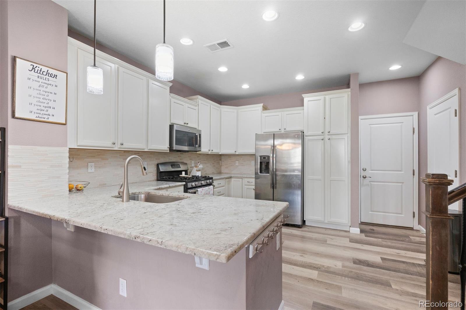 MLS Image #18 for 9077 e phillips lane,centennial, Colorado