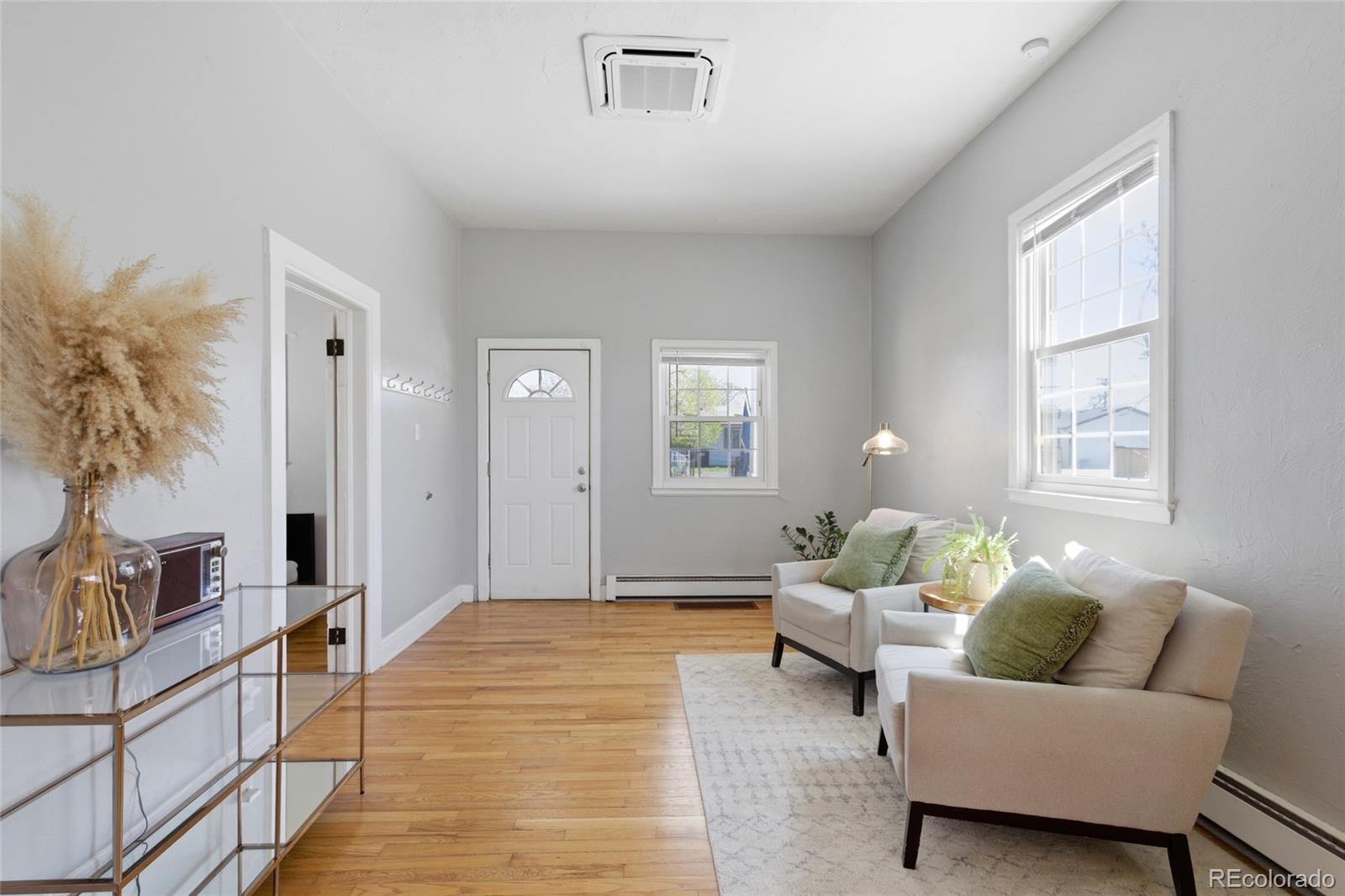 MLS Image #19 for 5123  milwaukee street,denver, Colorado