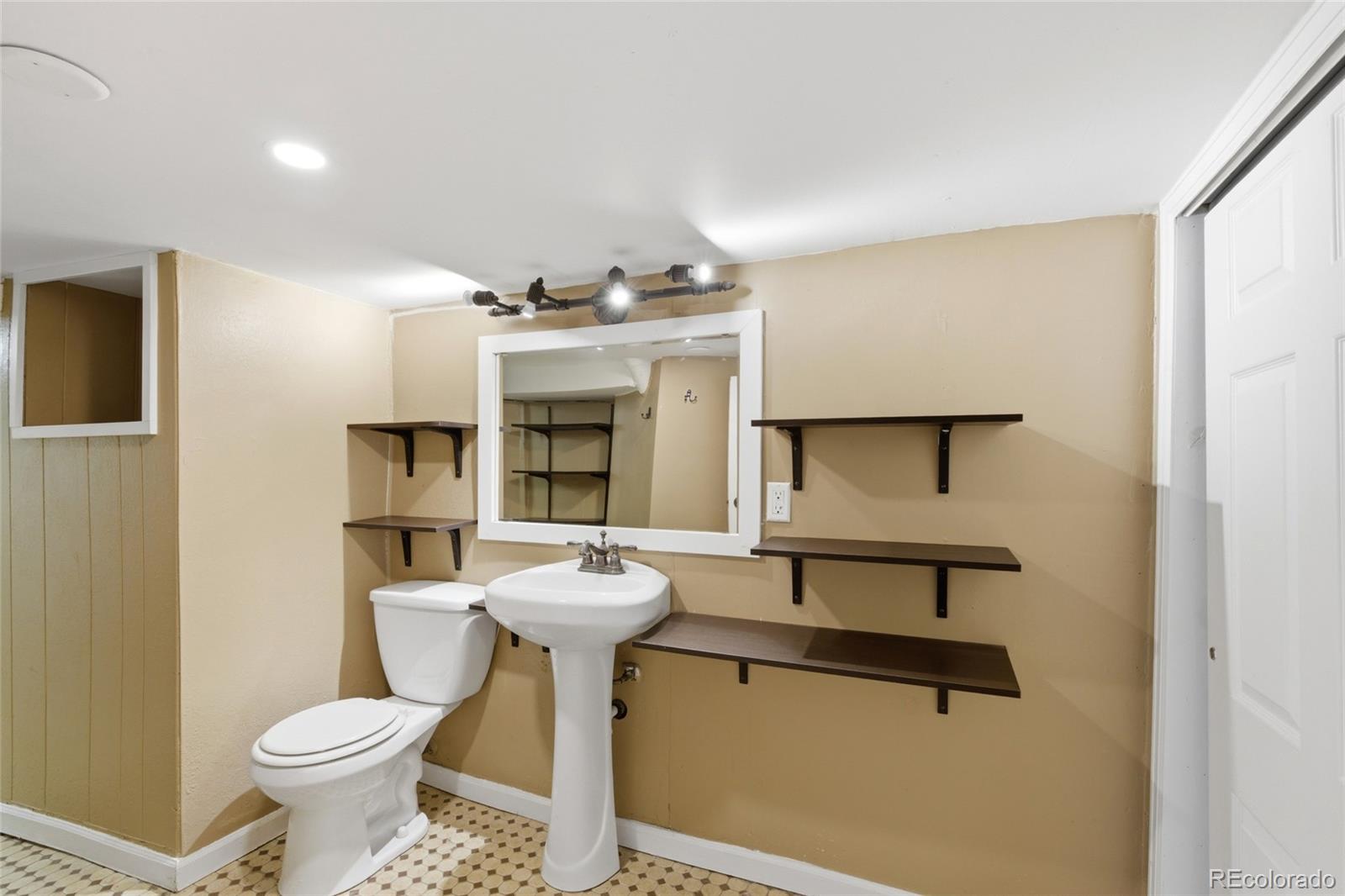 MLS Image #25 for 5123  milwaukee street,denver, Colorado