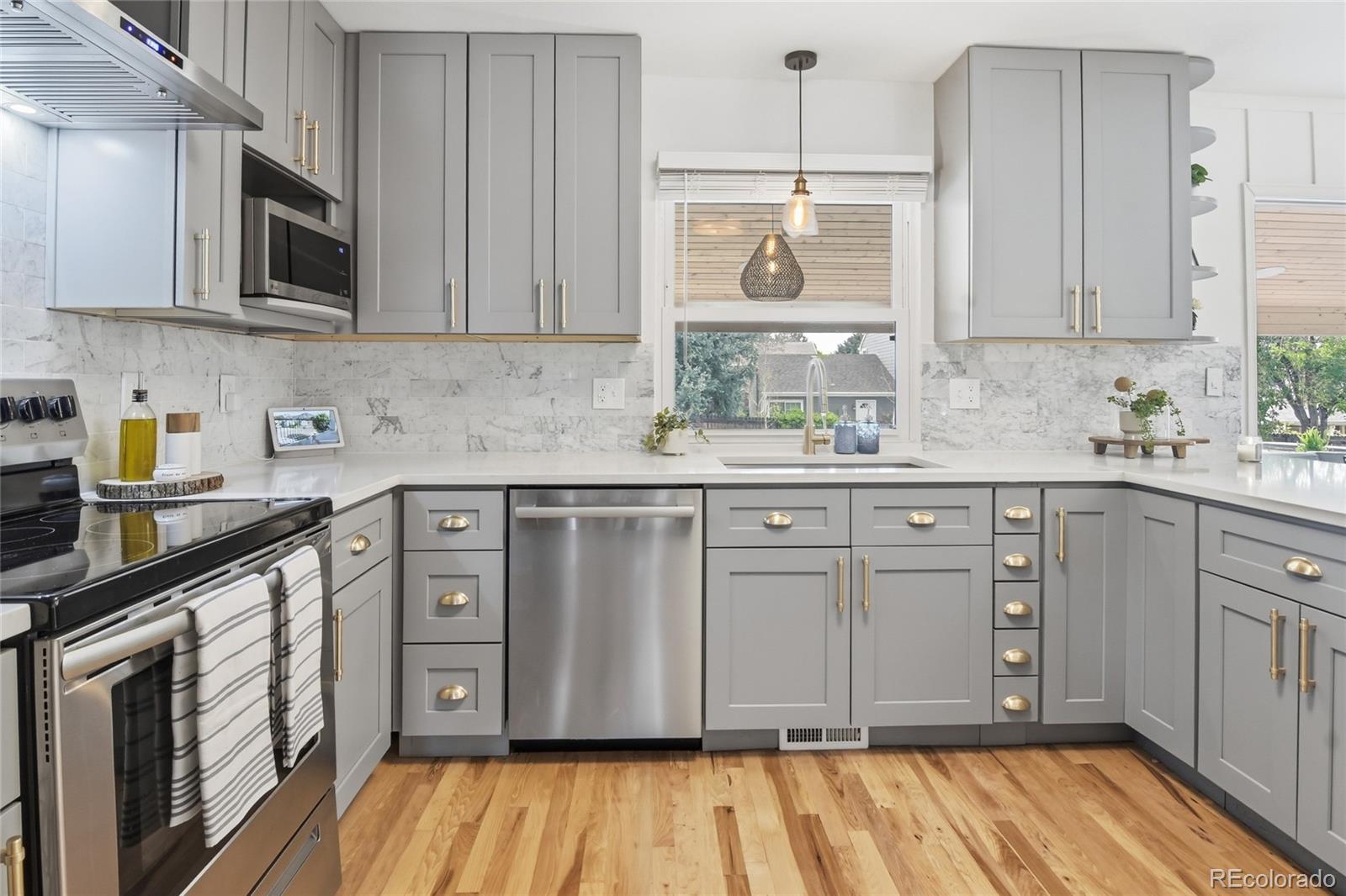 MLS Image #5 for 5973 e irwin place,centennial, Colorado