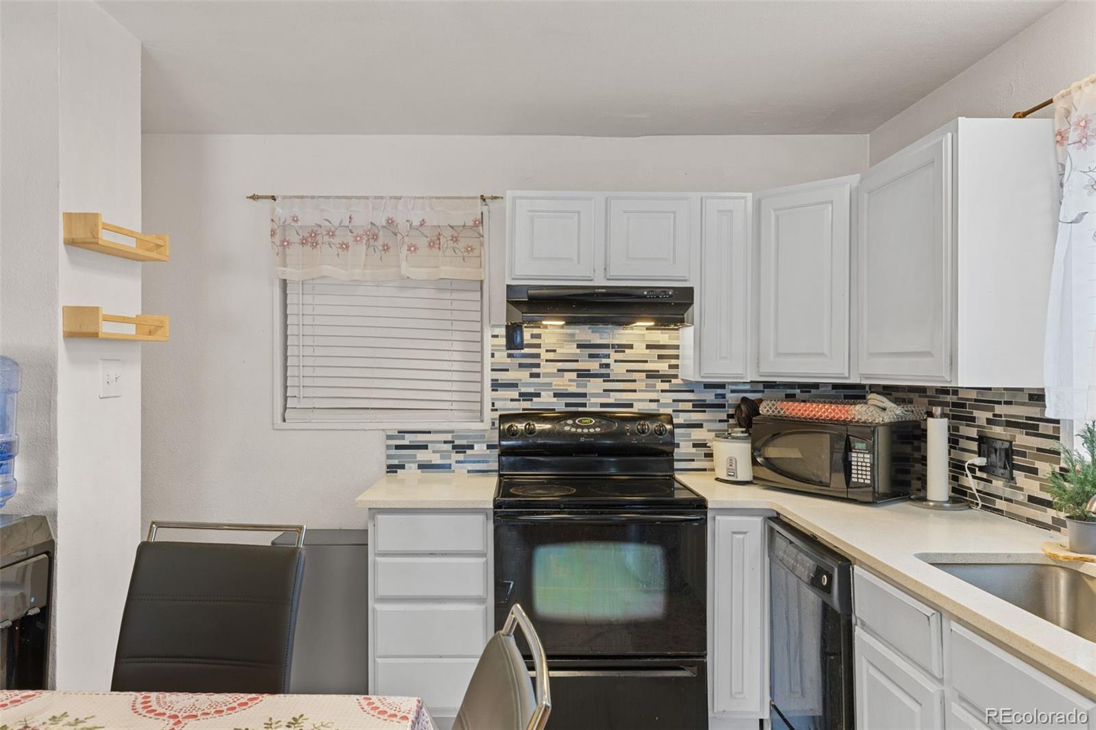 MLS Image #10 for 7230  quivas street,denver, Colorado