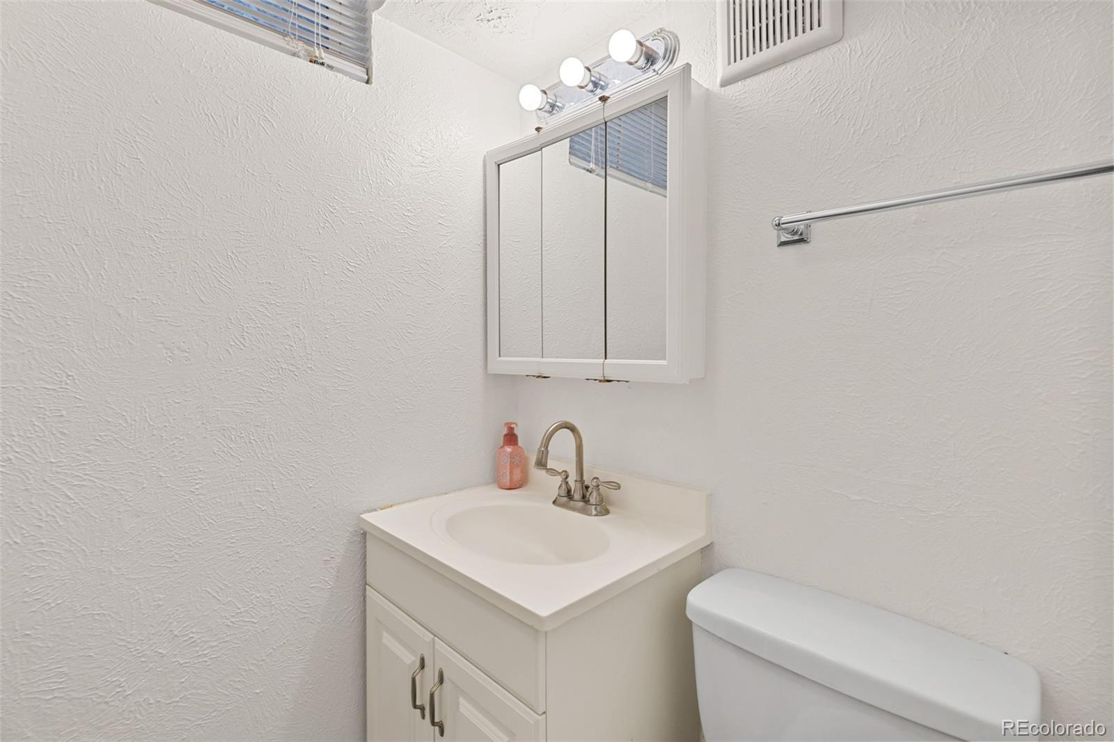 MLS Image #33 for 7230  quivas street,denver, Colorado