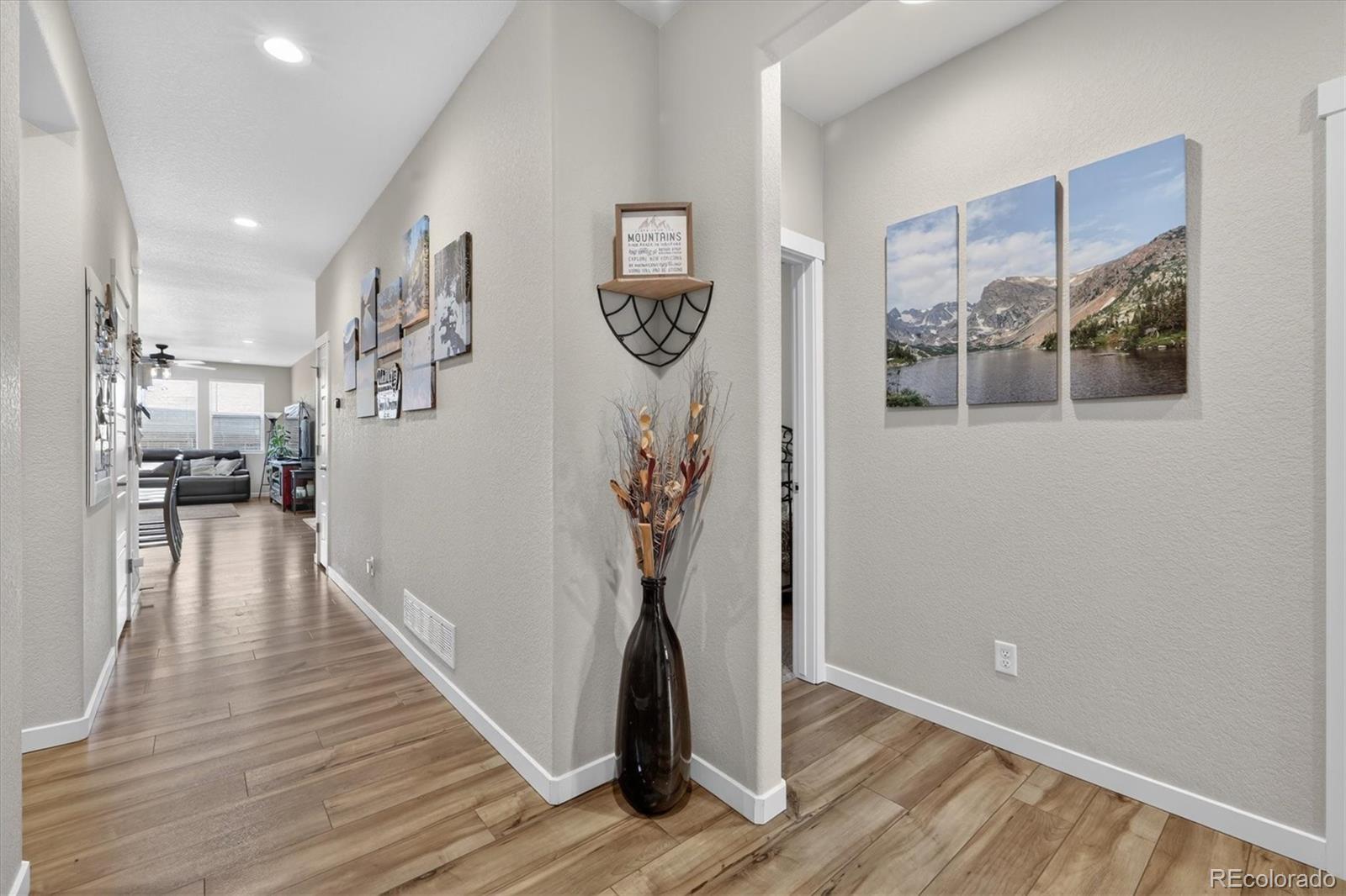 MLS Image #8 for 113  jacobs way,brighton, Colorado