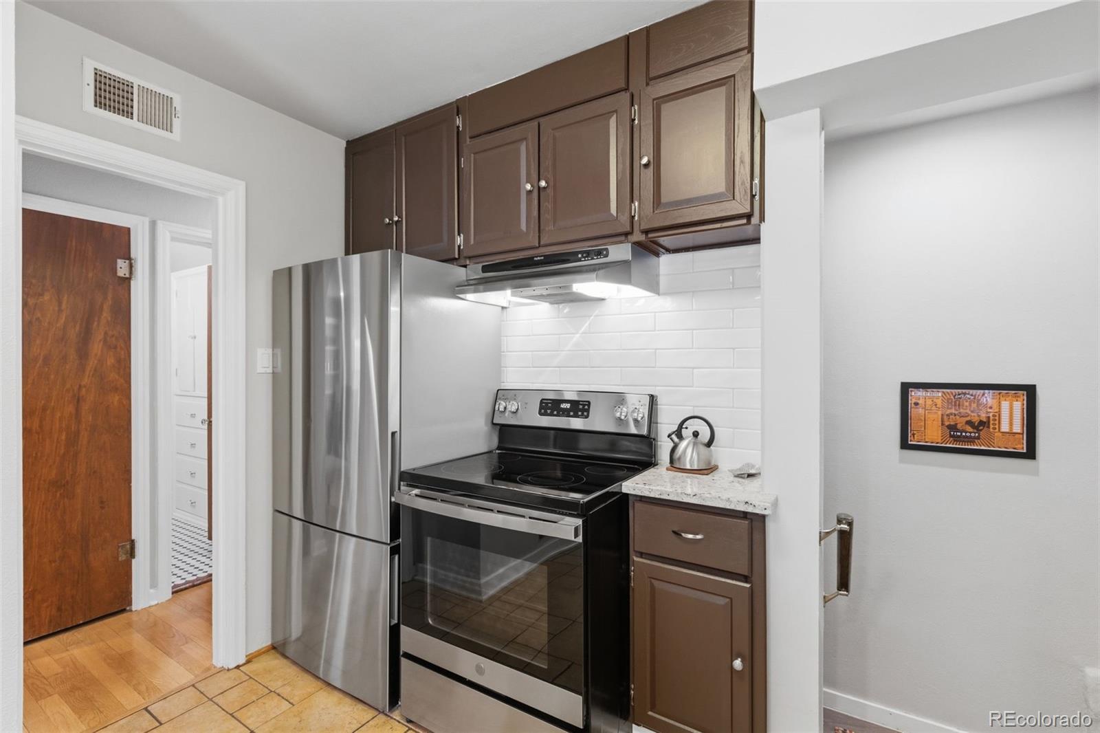 MLS Image #19 for 2765 s humboldt street,denver, Colorado