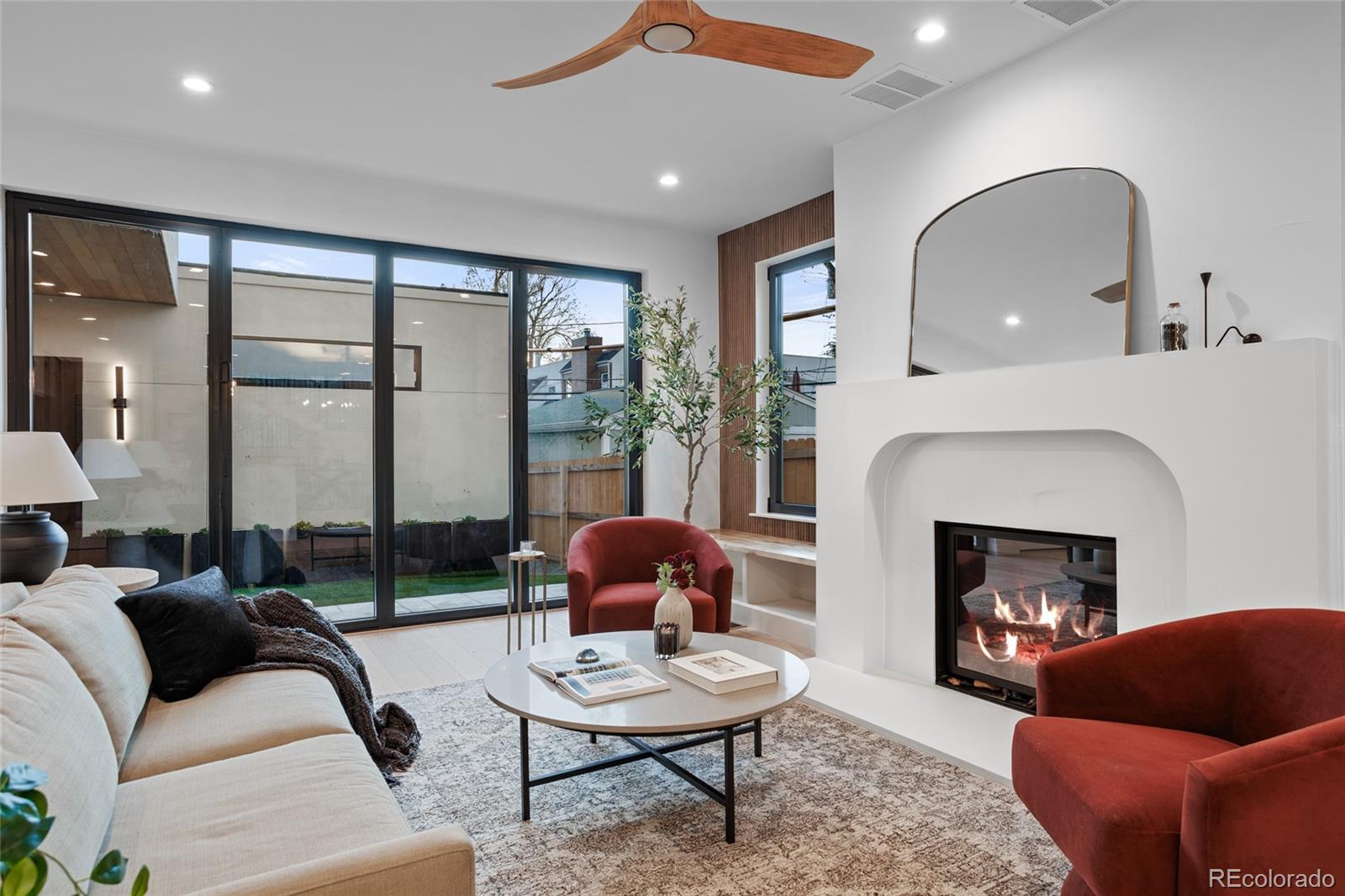 MLS Image #14 for 237  madison street,denver, Colorado