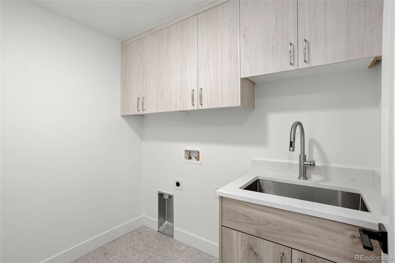 MLS Image #31 for 237  madison street,denver, Colorado