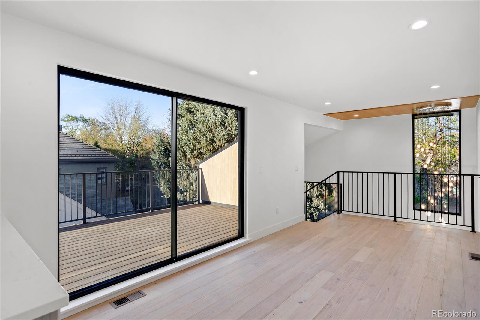 MLS Image #34 for 237  madison street,denver, Colorado