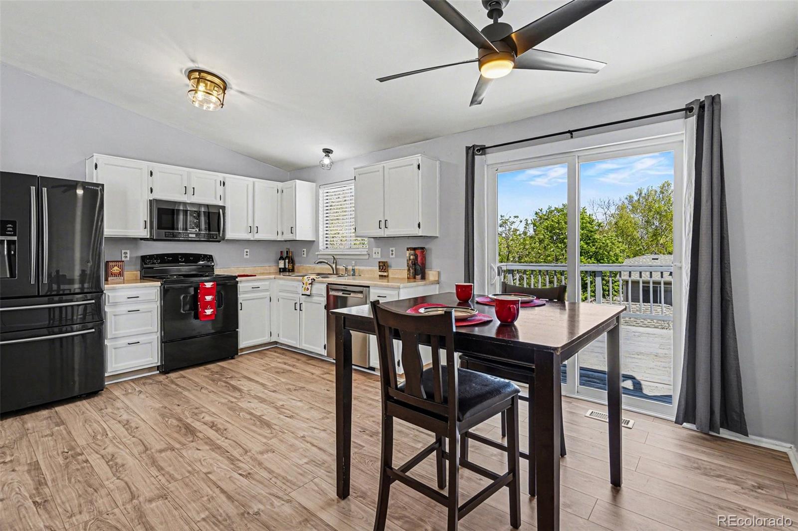 MLS Image #4 for 4244 s bahama street,aurora, Colorado