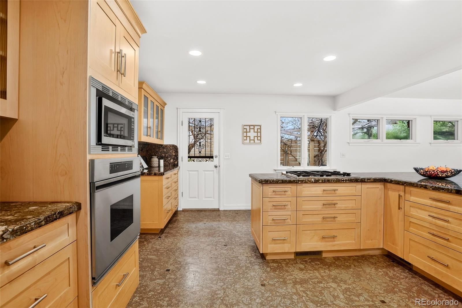 MLS Image #11 for 245  locust lane,denver, Colorado