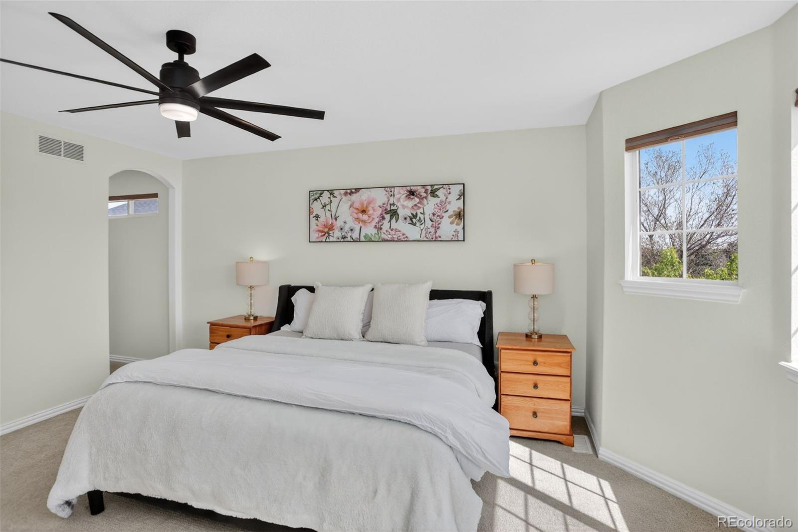 MLS Image #10 for 2901 s tower way,aurora, Colorado