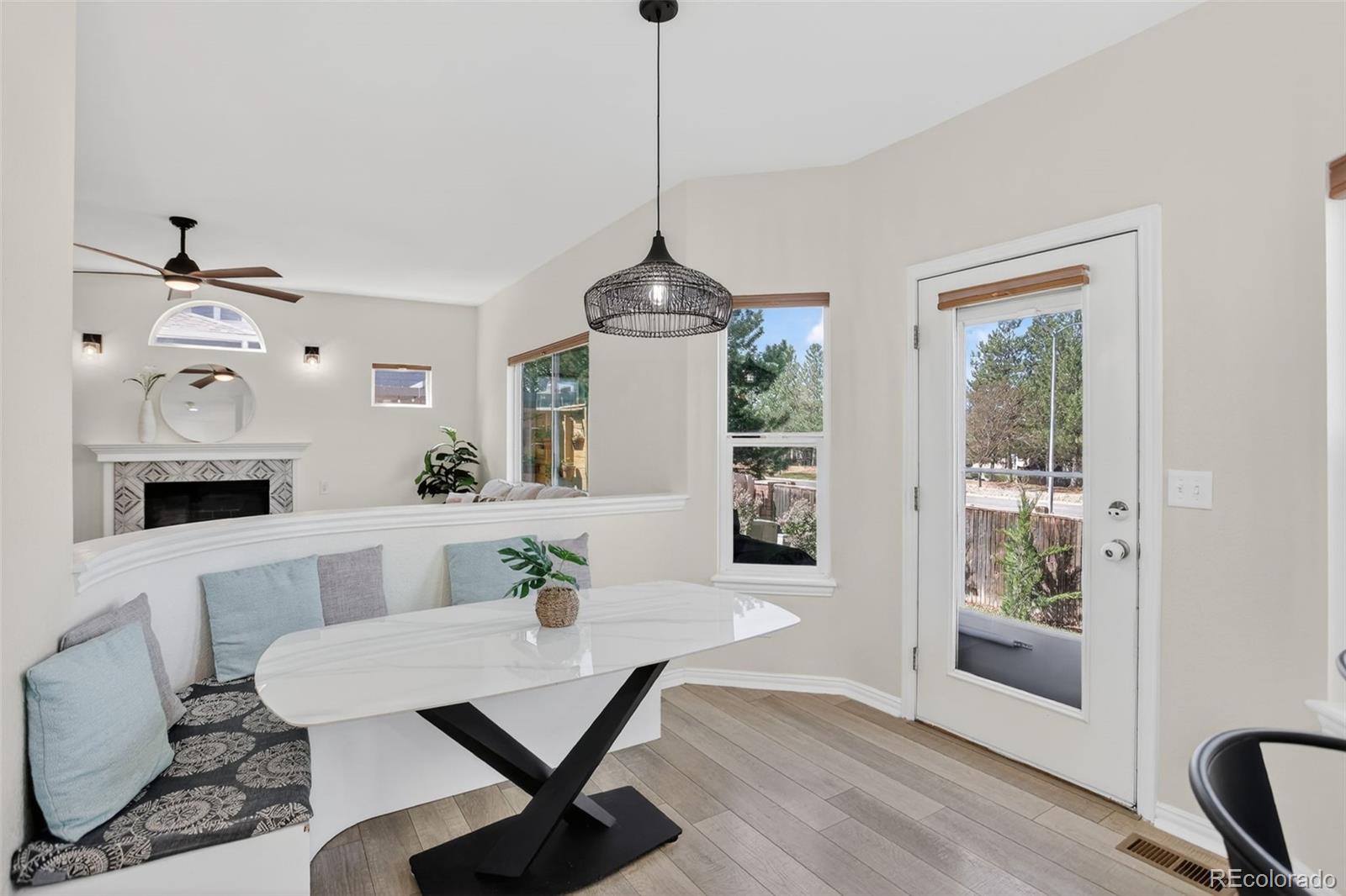 MLS Image #28 for 2901 s tower way,aurora, Colorado