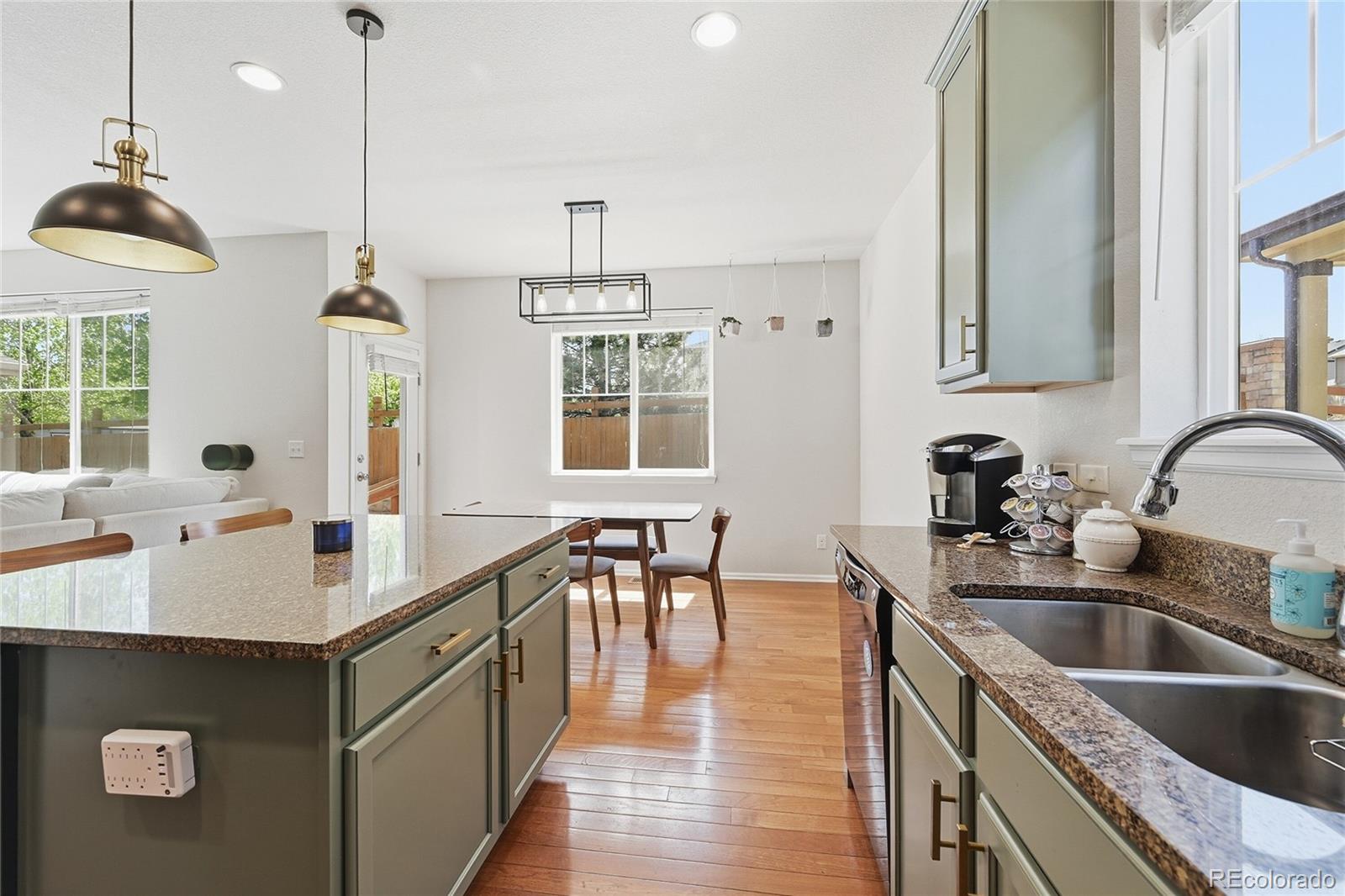 MLS Image #5 for 4860 s picadilly court,aurora, Colorado