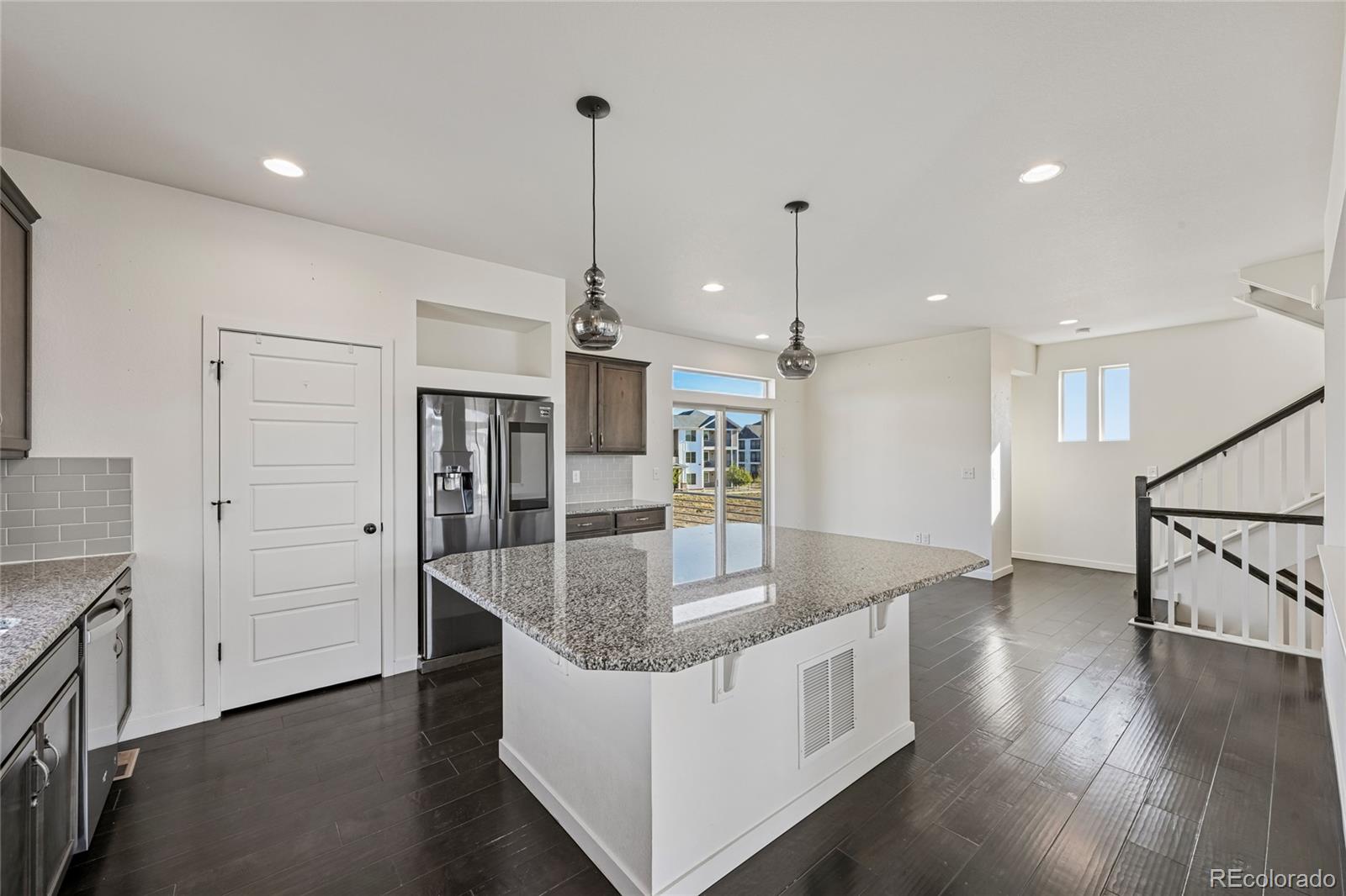 MLS Image #13 for 17909 e 54th avenue,denver, Colorado