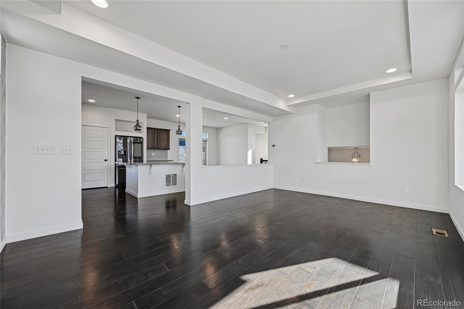 MLS Image #21 for 17909 e 54th avenue,denver, Colorado
