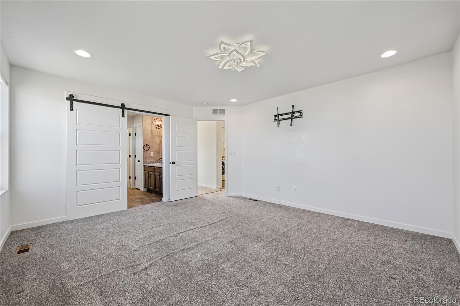 MLS Image #24 for 17909 e 54th avenue,denver, Colorado