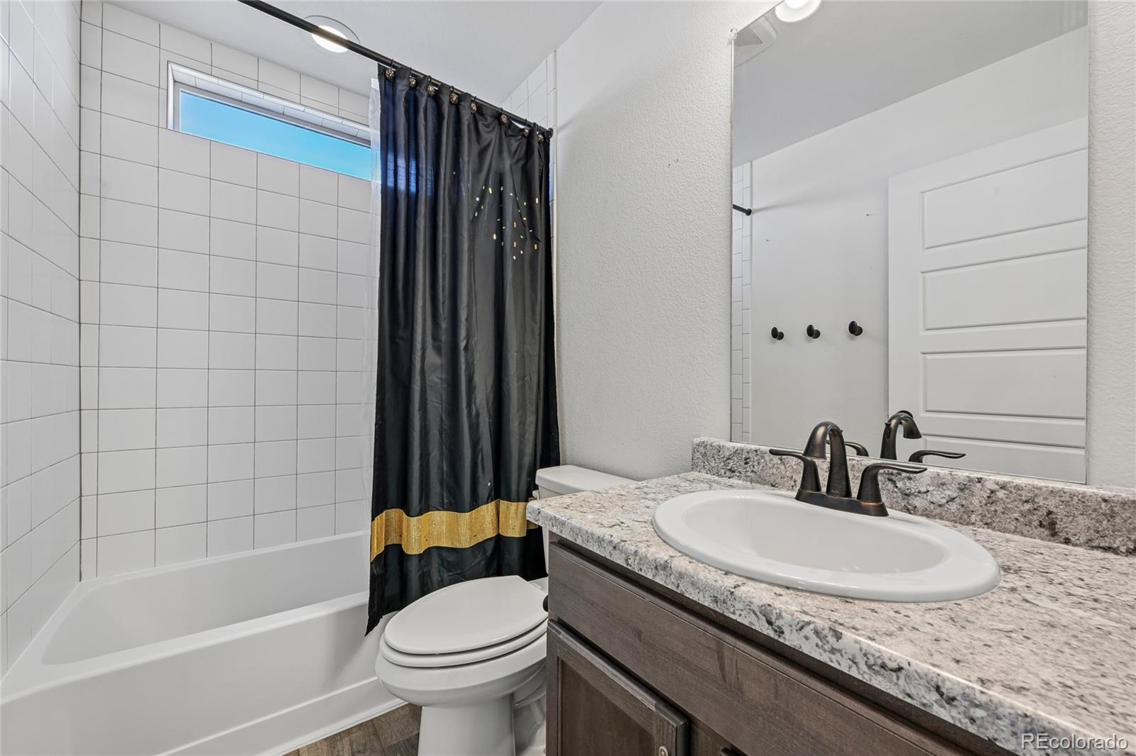 MLS Image #32 for 17909 e 54th avenue,denver, Colorado