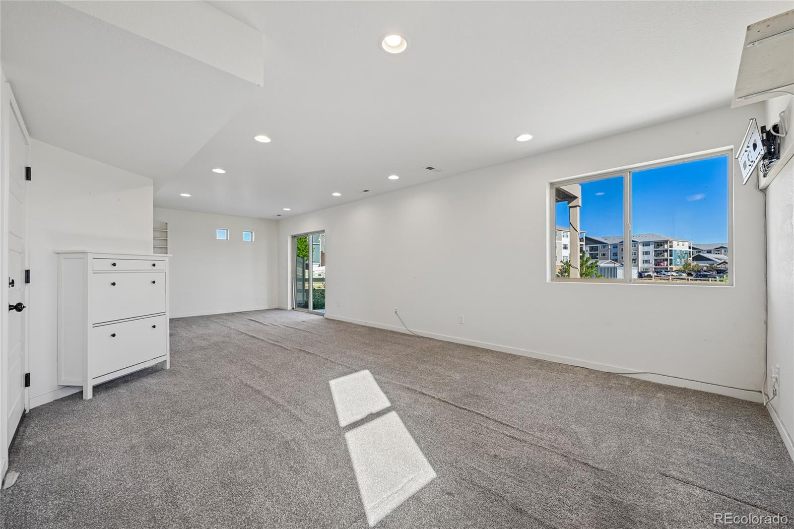 MLS Image #38 for 17909 e 54th avenue,denver, Colorado