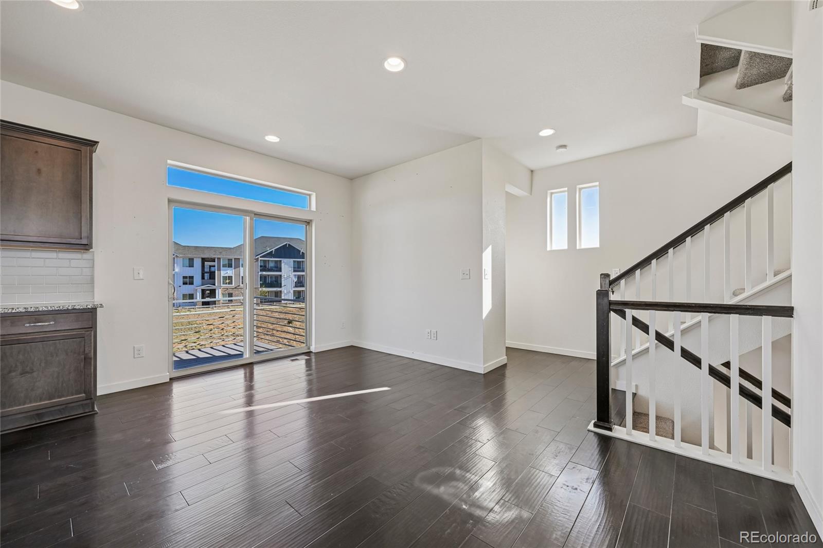 MLS Image #4 for 17909 e 54th avenue,denver, Colorado