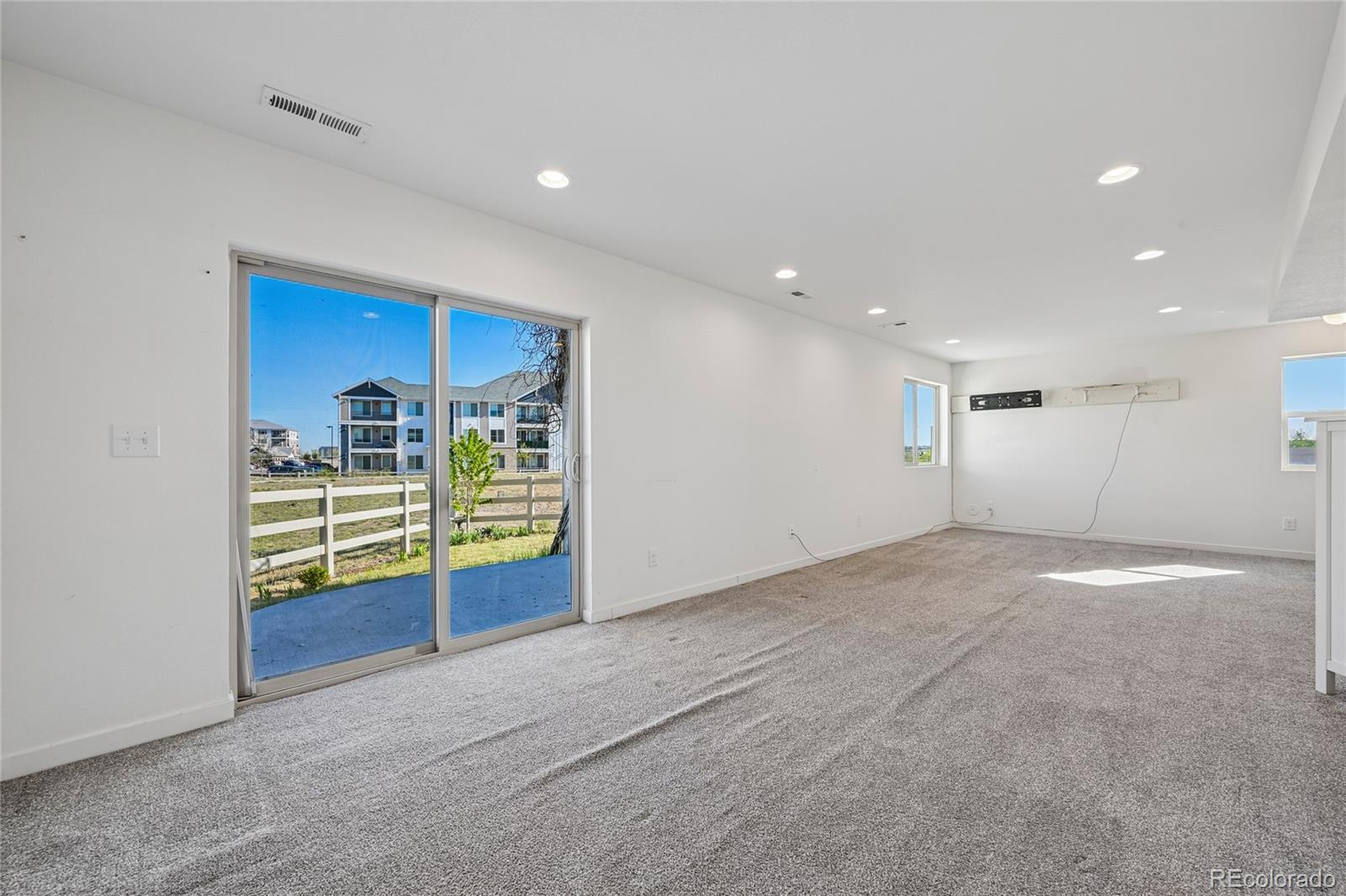 MLS Image #41 for 17909 e 54th avenue,denver, Colorado