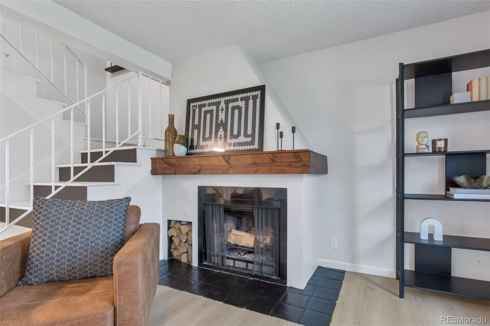 MLS Image #7 for 9424 e girard avenue ,denver, Colorado