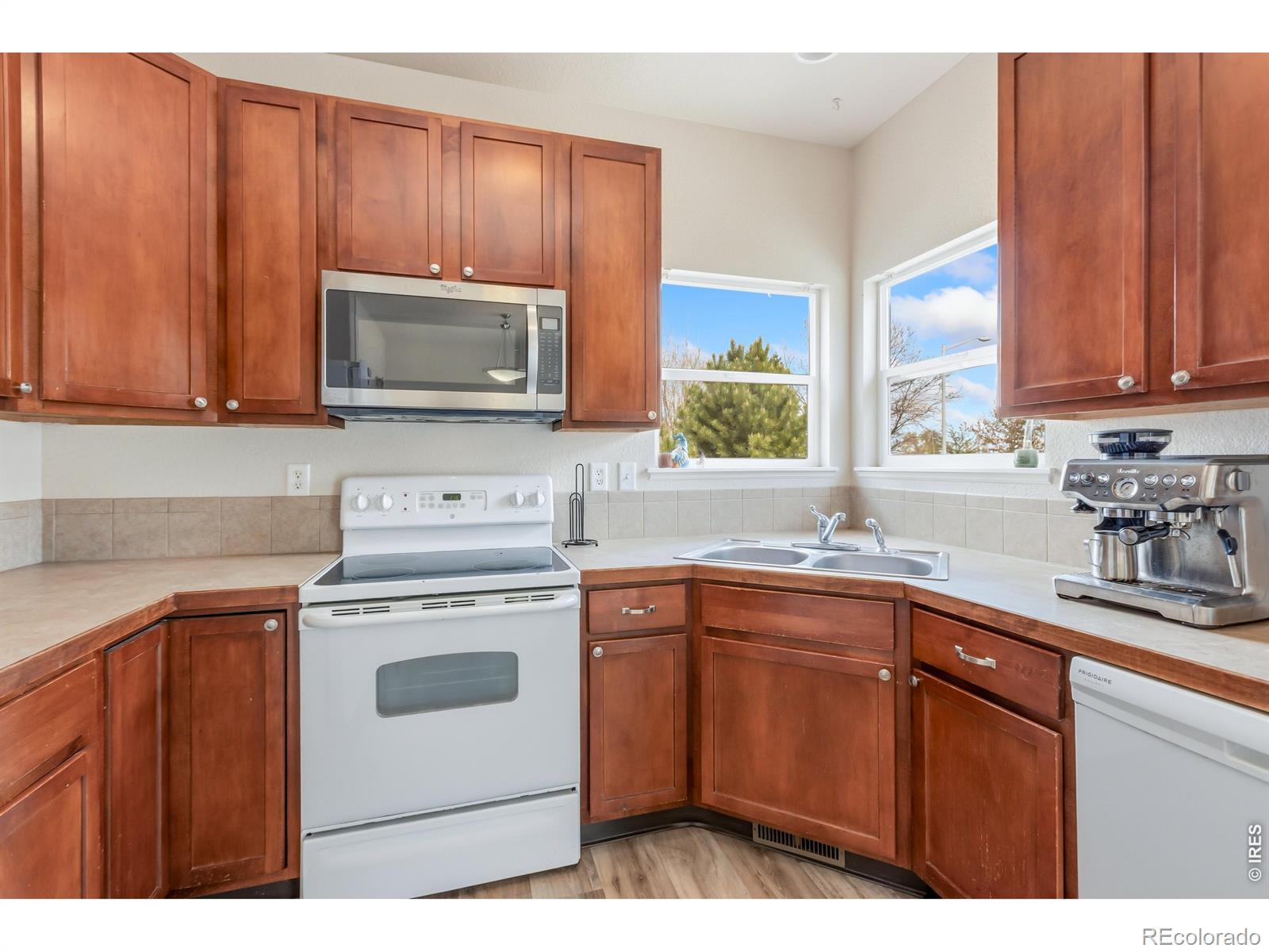 MLS Image #8 for 1108  101st ave ct,greeley, Colorado