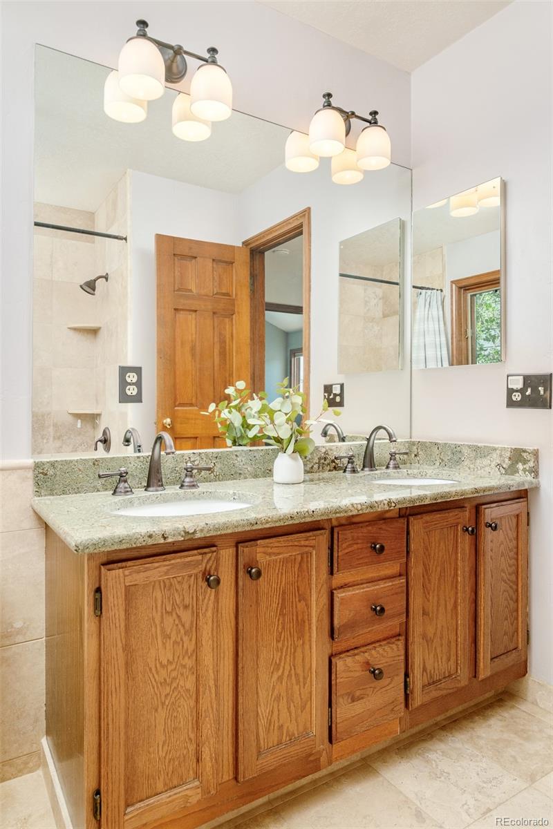 MLS Image #27 for 1950 s lansing court,aurora, Colorado