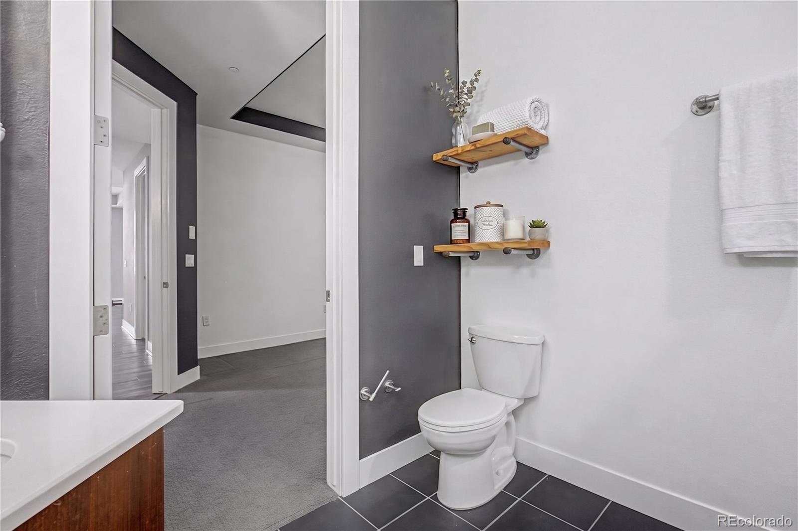 MLS Image #11 for 1488  madison street,denver, Colorado