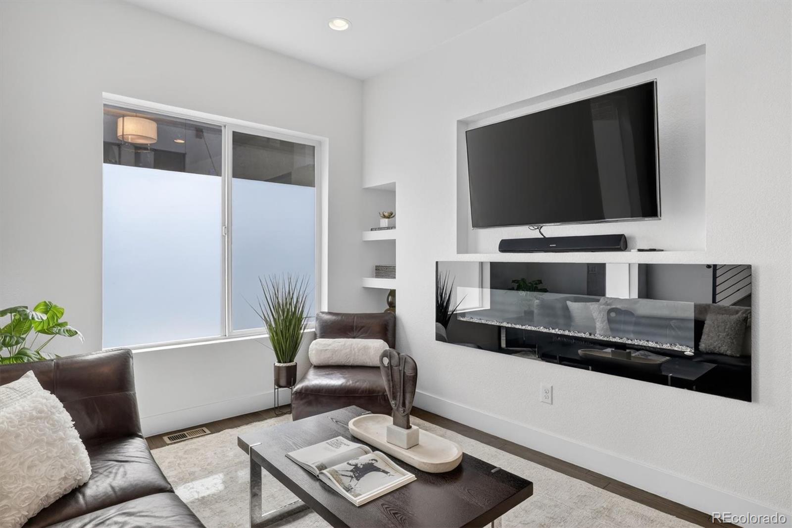 MLS Image #18 for 3034  wilson court 3,denver, Colorado