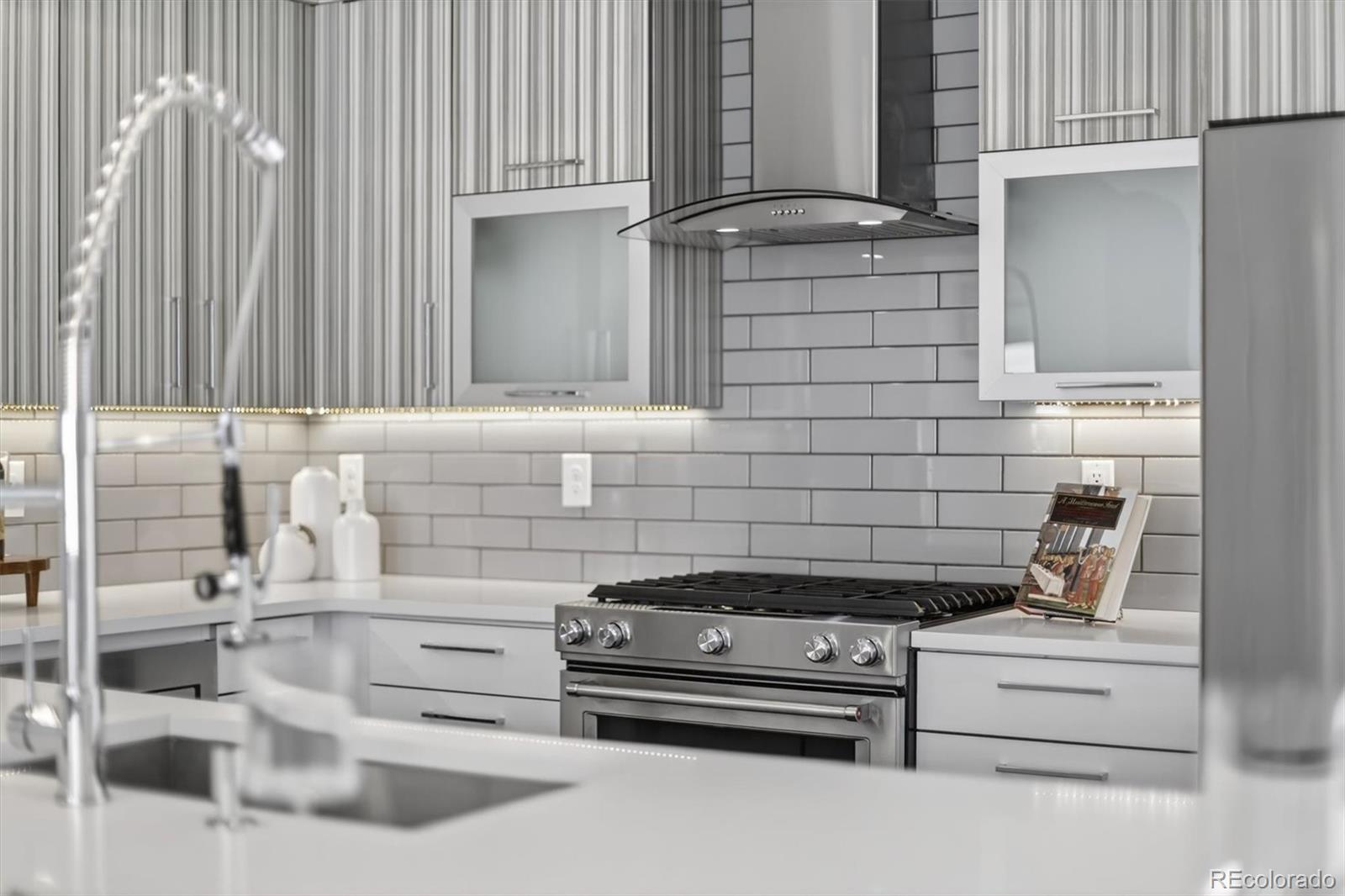 MLS Image #2 for 3034  wilson court 3,denver, Colorado