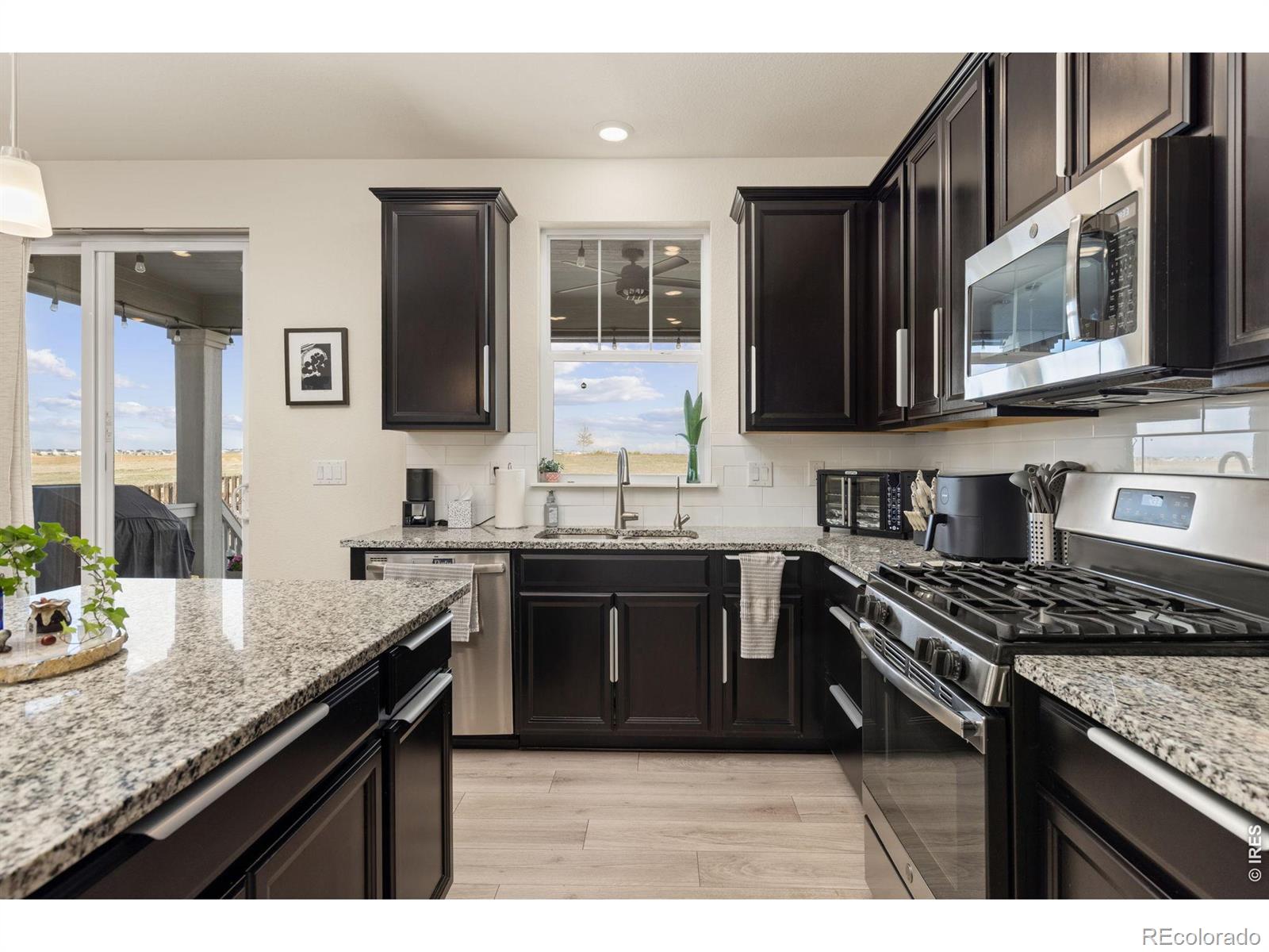 MLS Image #12 for 322 n patsburg street,aurora, Colorado