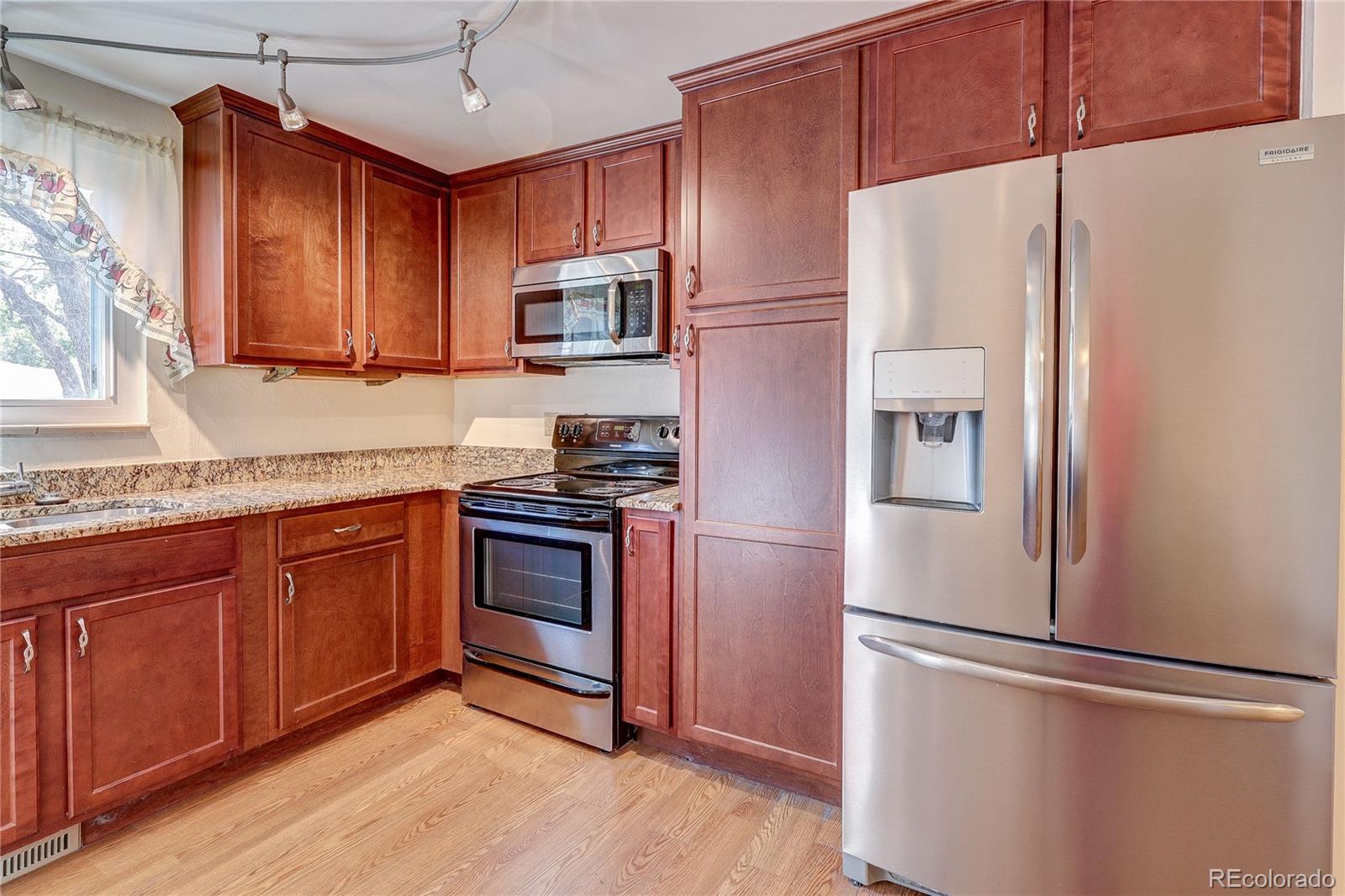 MLS Image #13 for 4570  field street,wheat ridge, Colorado