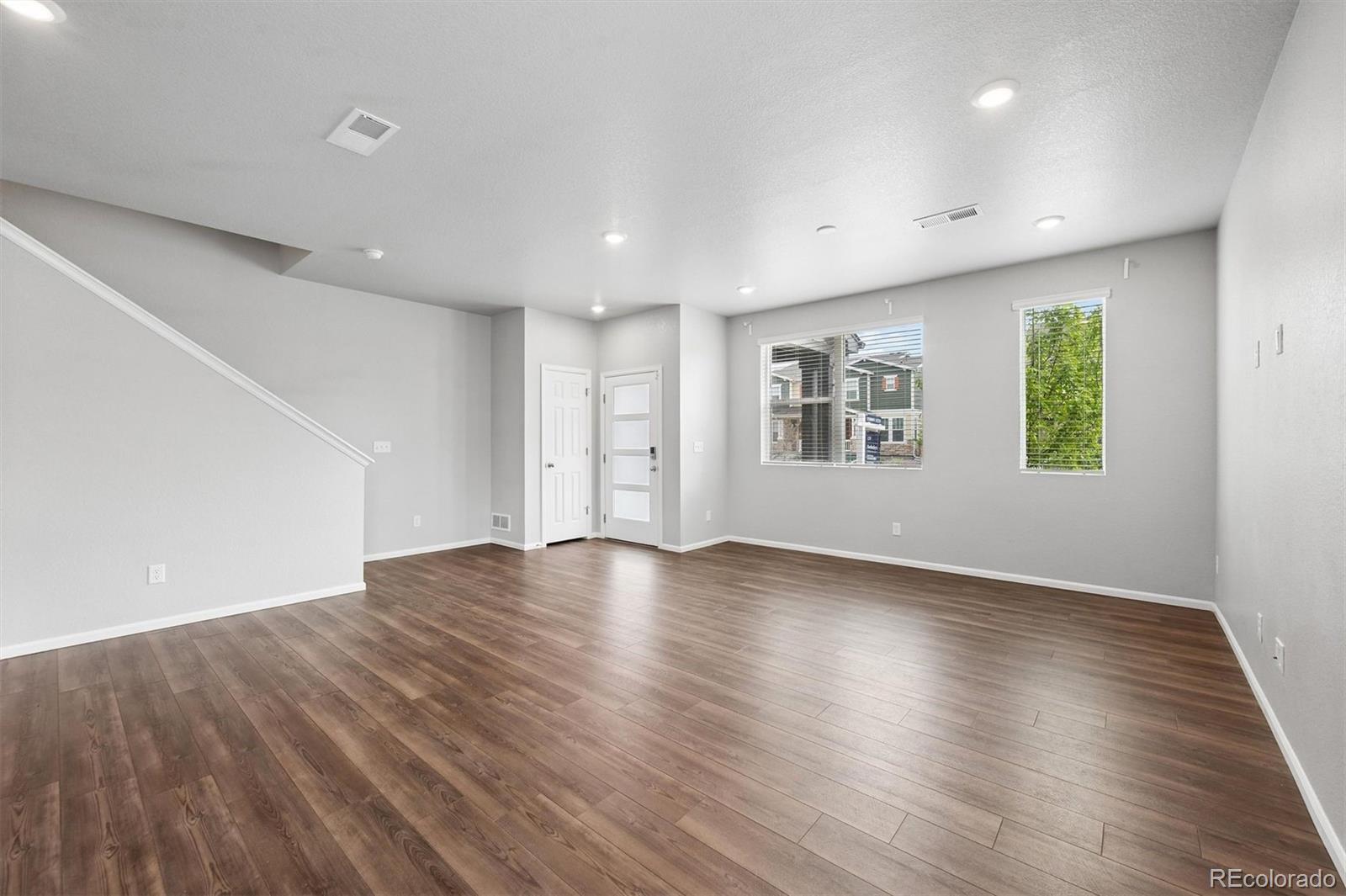 MLS Image #11 for 6381 n malaya street,aurora, Colorado