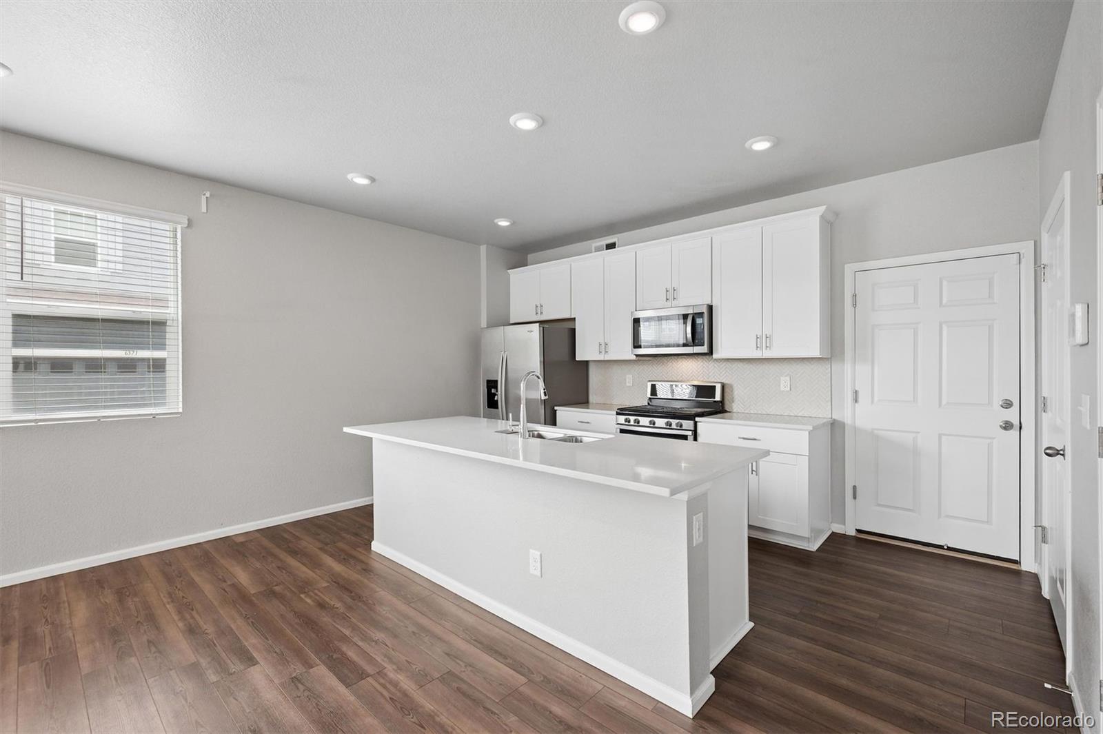 MLS Image #13 for 6381 n malaya street,aurora, Colorado