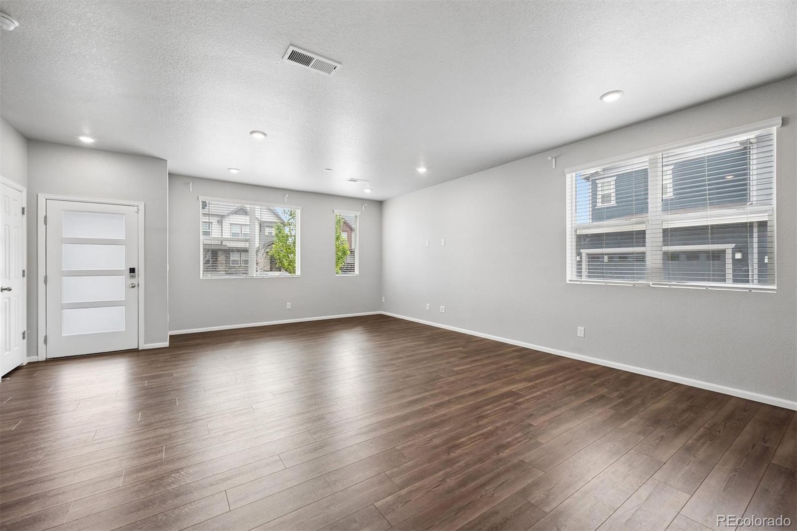 MLS Image #2 for 6381 n malaya street,aurora, Colorado