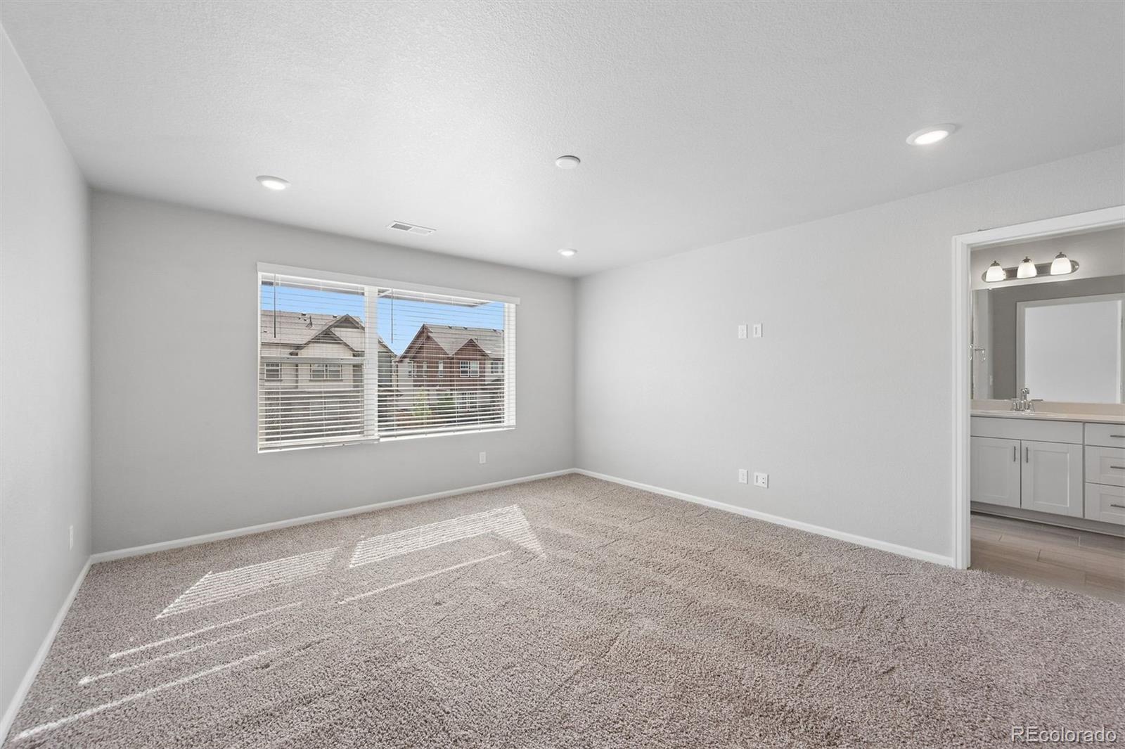 MLS Image #3 for 6381 n malaya street,aurora, Colorado