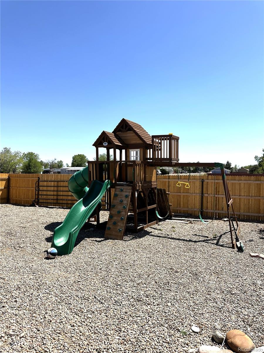 MLS Image #17 for 692 s aguilar drive,pueblo west, Colorado
