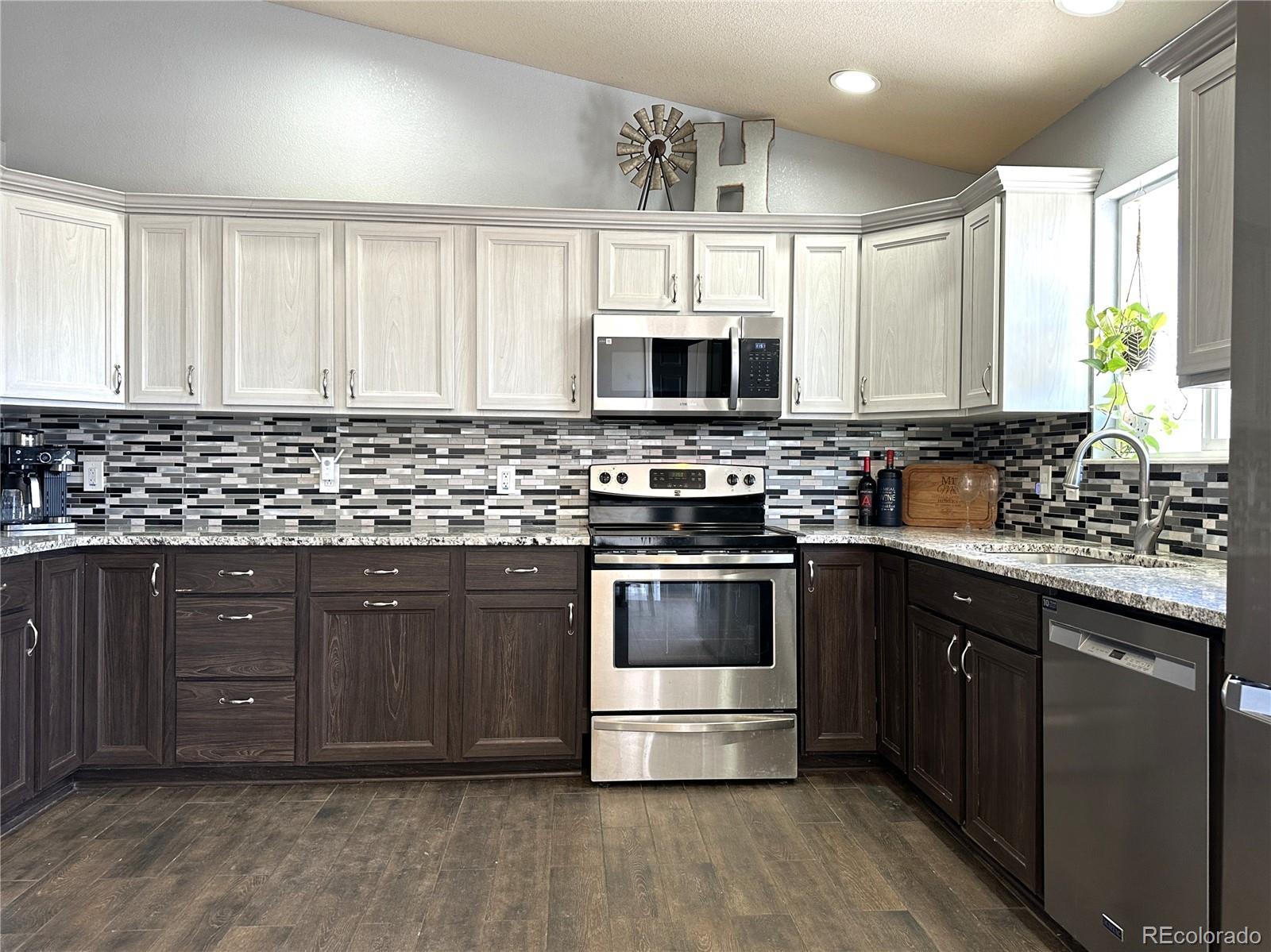 MLS Image #3 for 692 s aguilar drive,pueblo west, Colorado